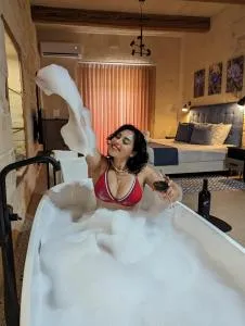 Sea Holly Gozo - Taʼ Sardina