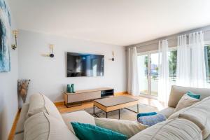 Marina Serenity Apartment by Lisbeyond