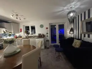 Lux Bay - 东威特灵