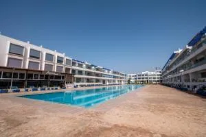 Appartement pied dans l’eau avec piscine - Tamraght Ou Fella