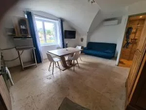 Studio équipé St Ambroix vue rivière - 圣维克托德马尔卡普