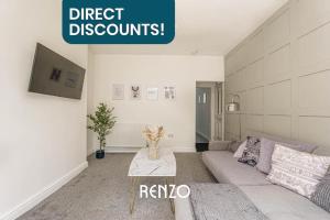 Cosy and Lovely 3-bed Home in Lincoln by Renzo, Free Wi-Fi, Sleeps 8!