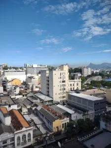 Apart privilegiado com 2 quartos no de Centro Niterói - Niterói