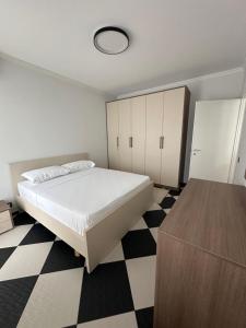 Puerto del Sol Apartment in Plazh Durres