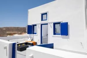 Akrotiri Hidden Gem - Vlychada Beach