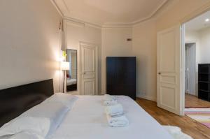 Geranimus Morland : Hearth of Paris