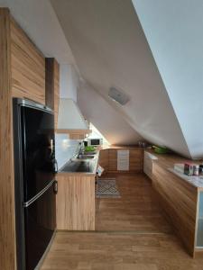 Oddih v mirnem in zelenem okolju