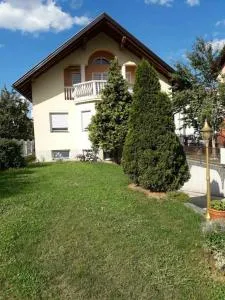 Villa Moon - 伊利扎