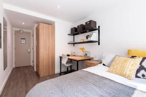 Relaxing Student-Only Accommodation at Print Hall in Bristol