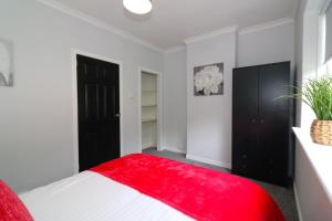 Signature - Huntley House