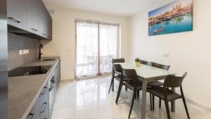 Spacious Family Stay in Malta 3BR by HostMT