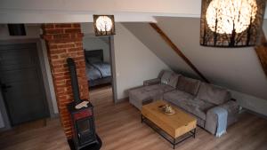 Mansard Apartment in Saddlers House