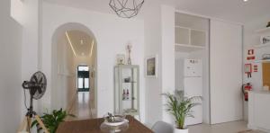 Casa Longa Faro - Traditional Portuguese House with modern comforts