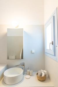 Light Blue House - Kato Kleisma