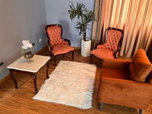 Apartamento próximo ao Estádio do Couto e Igreja Guadalupe