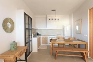 Captains Koutsi Suite