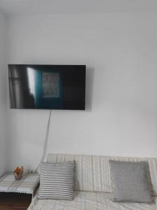 Nianiari house