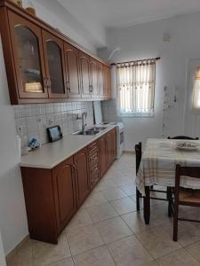 Nianiari house