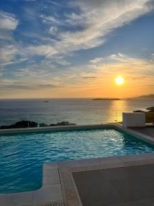 Captains Villas & Suites