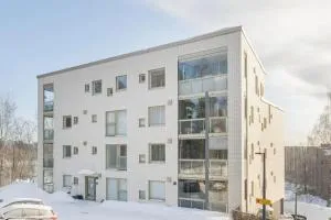 Moderni ja Viimeistelty Yksiö Ja Autokatospaikka - Vihtiälä