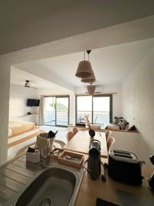 SPONGIA HOTEL SUITES & Spa