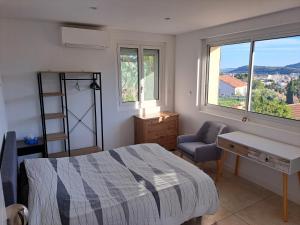 Bas Villa, Vue mer, Centre ville, Paradis, calme