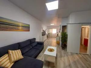 Bonito y moderno apartamento en Buzanada - Чо