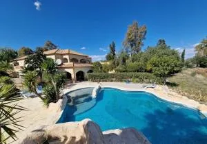Cortijo Blanco Turre detached villa with two swimming pools - Bédar