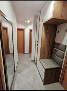 3 стаен апартамент