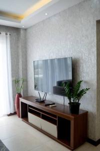 Hermoso apartamento con vista al mar y la ciudad