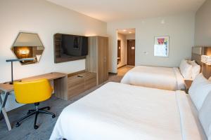 Holiday Inn Express & Suites Pensacola Airport North – I-10 by IHG
