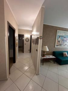 Anna&Micky town house