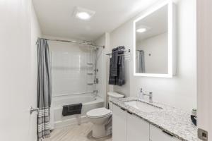 Sleek downtown Cleveland apartment