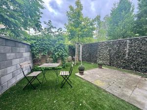 Möbliertes Apartment mit Terrasse