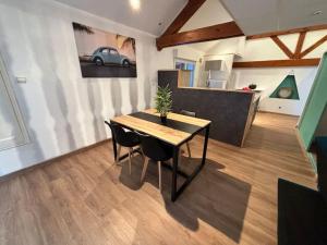 Appartements Mini-Loft, terrasse 24m2, Internet Haut-debit, garage prive et place de parking : photos des chambres