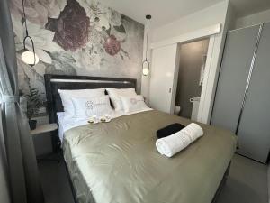 Luxury apartment Terracotta Sun with private Jacuzzi and Garden