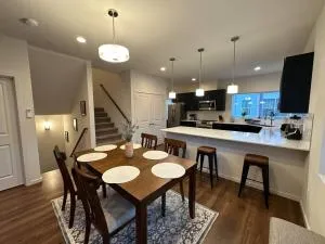 Comfortable lifestyle Townhouse - Monroe