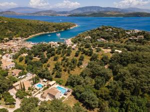Agios Stefanos Bay - Villa Anna - 4hvězdičkové hotely ve městě Ágios Stéfanos