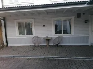 Fin studio-lägenhet mitt i stan #5 - Lingarö