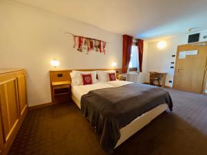 Superior Double Room room in Hotel Piccolo Tibet