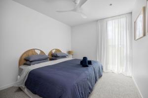 Santorini Blue Sorrento with heated spa and stunning views