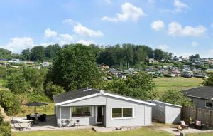 Cozy Home In Aabenraa With Wifi