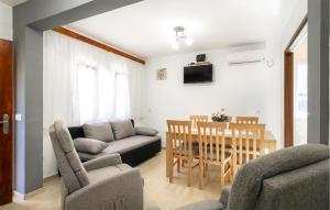 Holiday Home Prizba 43