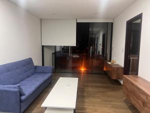 Departamento de lujo, en Equipetrol