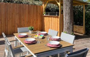 Beautiful Home In Andernos-Les-Bains