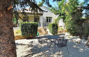 Maisons de vacances Villa Les Sapins : photos des chambres