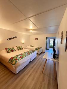 Hotel Hotu Matua by EI