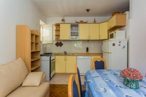 4 Bedroom Apartment With Terrace