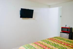 Red Carpet Motel By Ontario