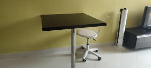 1 Bedroom Furnished Condo Park Lane 812